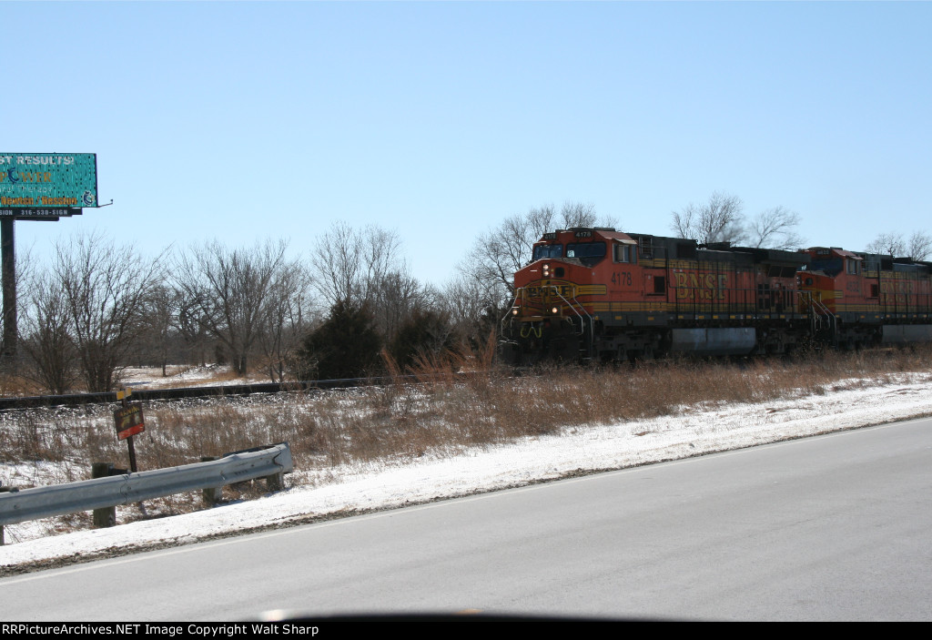 BNSF 4176